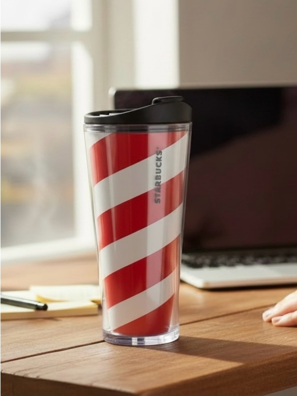 Starbucks 2009 Tall Travel Cup Mug Tumbler w Lid Red White Black Nice